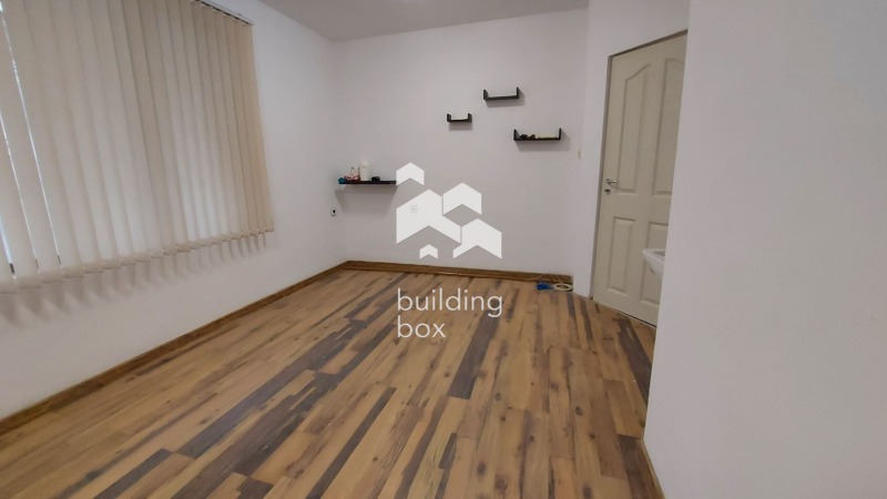 Na prodej  Kancelář Varna , Ljatno kino Trakija , 53 m2 | 52610374 - obraz [10]