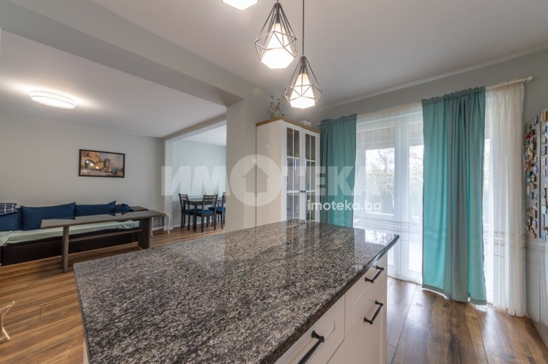 Til salg  Hus Varna , m-t Dolna Traka , 143 kvm | 94765441 - billede [8]