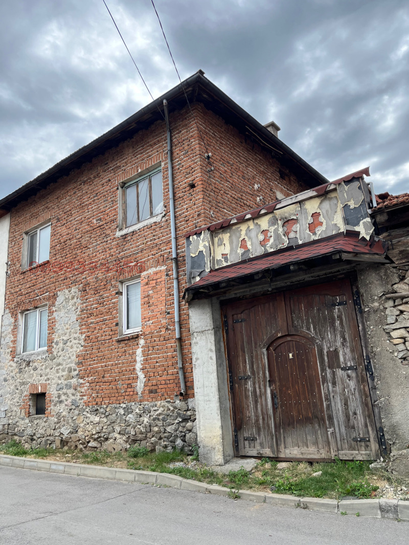 Продава КЪЩА, гр. Добринище, област Благоевград, снимка 15 - Къщи - 52776181