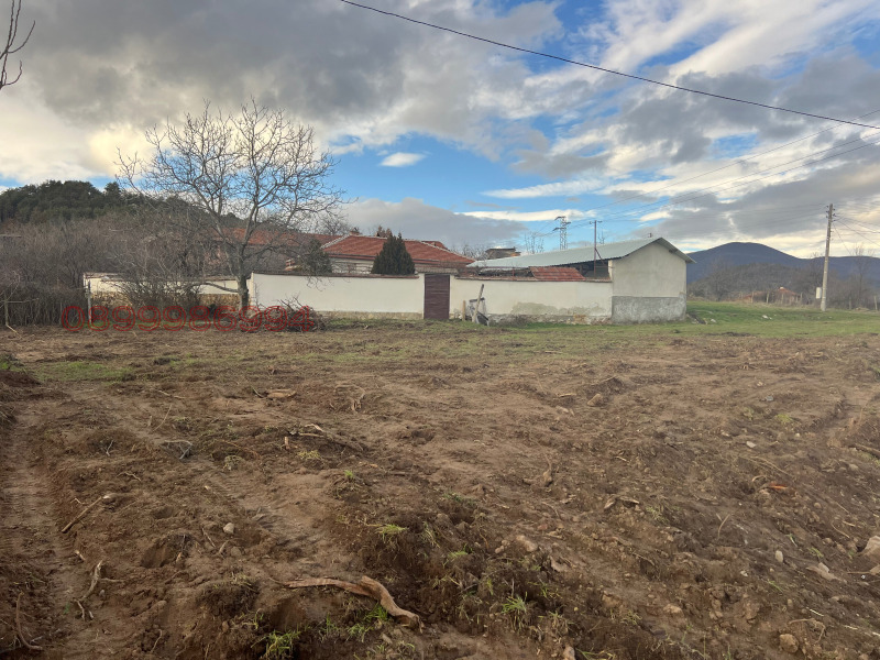 Продава ПАРЦЕЛ, гр. Хисаря, област Пловдив