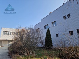 Edificio industriale Industrialna zona - Zapad, Pleven 2