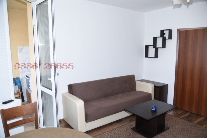 Myytävänä  Studio Varna , Pogrebi , 40 neliömetriä | 37036561 - kuva [9]