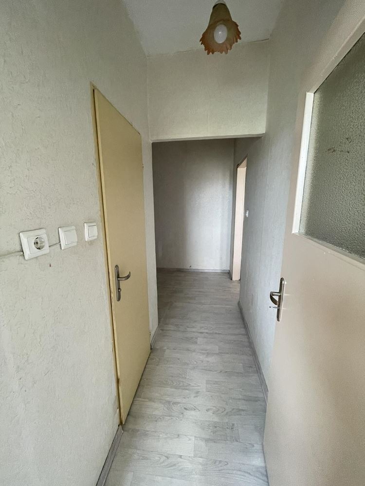 Продава 1-СТАЕН, гр. София, Люлин 7, снимка 10 - Апартаменти - 54638064