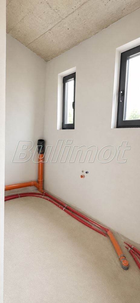 Продава КЪЩА, гр. Варна, м-т Горна Трака, снимка 7 - Къщи - 53875088