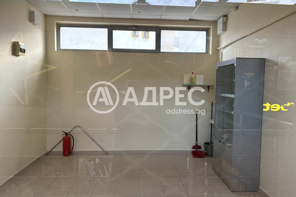 Продава МАГАЗИН, гр. София, Света Троица, снимка 2 - Магазини - 55912489
