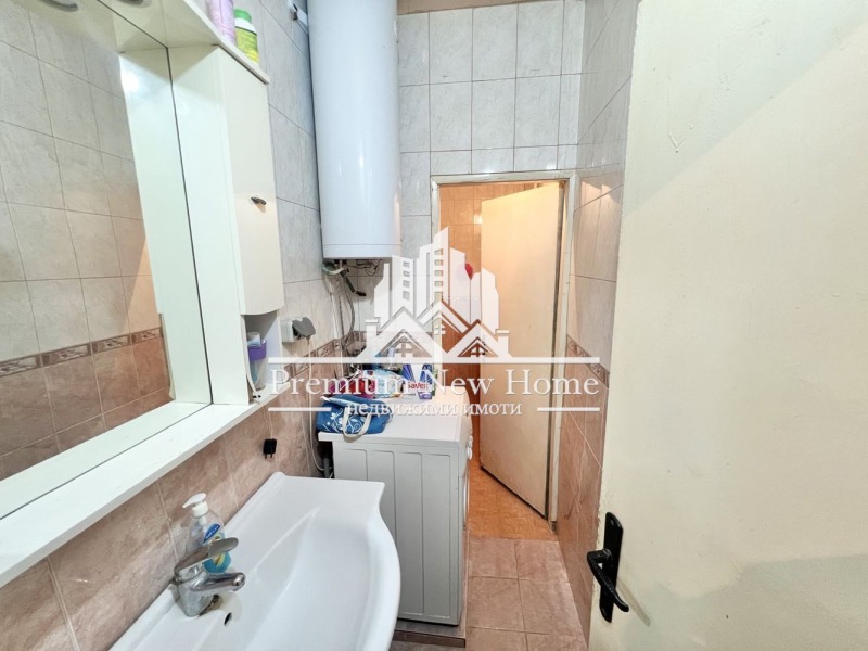 For Sale  2 bedroom Plovdiv , Yuzhen , 92 sq.m | 43549027 - image [12]