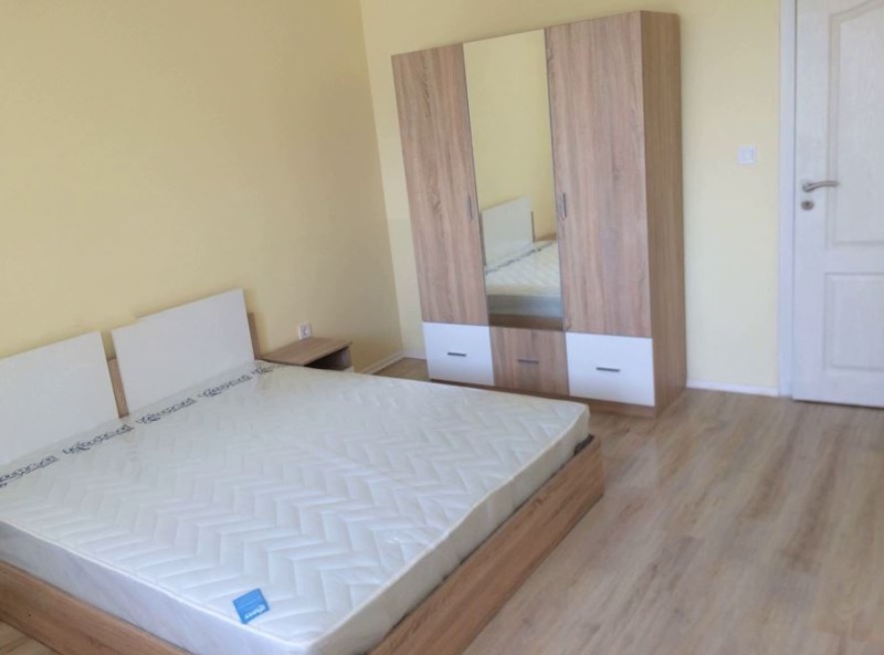 Продава 3-СТАЕН, гр. София, Банишора, снимка 3 - Апартаменти - 52335082