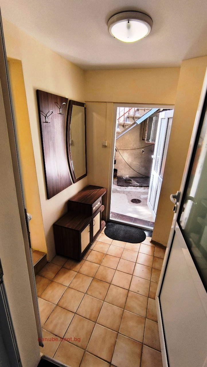 Eladó  Ház Ruse , Centar , 40 négyzetméter | 72587464 - kép [5]