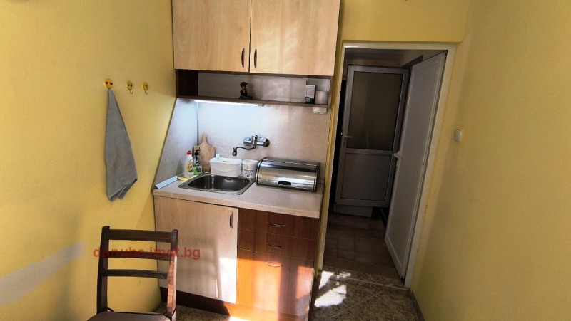 Eladó  Ház Ruse , Centar , 40 négyzetméter | 72587464 - kép [2]
