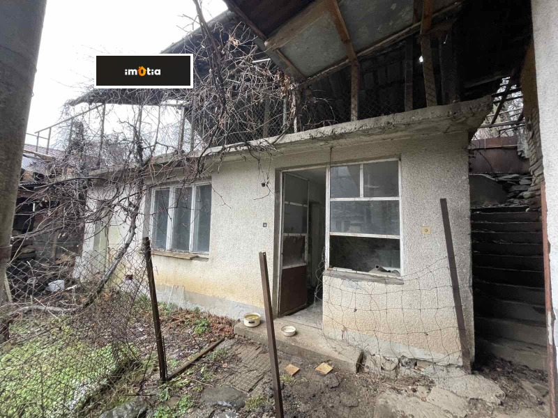 Продава КЪЩА, гр. Троян, област Ловеч, снимка 10 - Къщи - 53323928