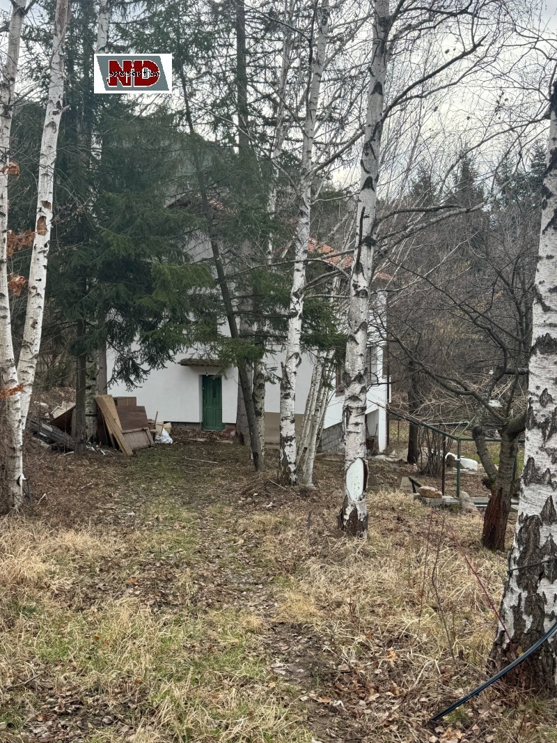 Продава КЪЩА, гр. София, с. Мърчаево