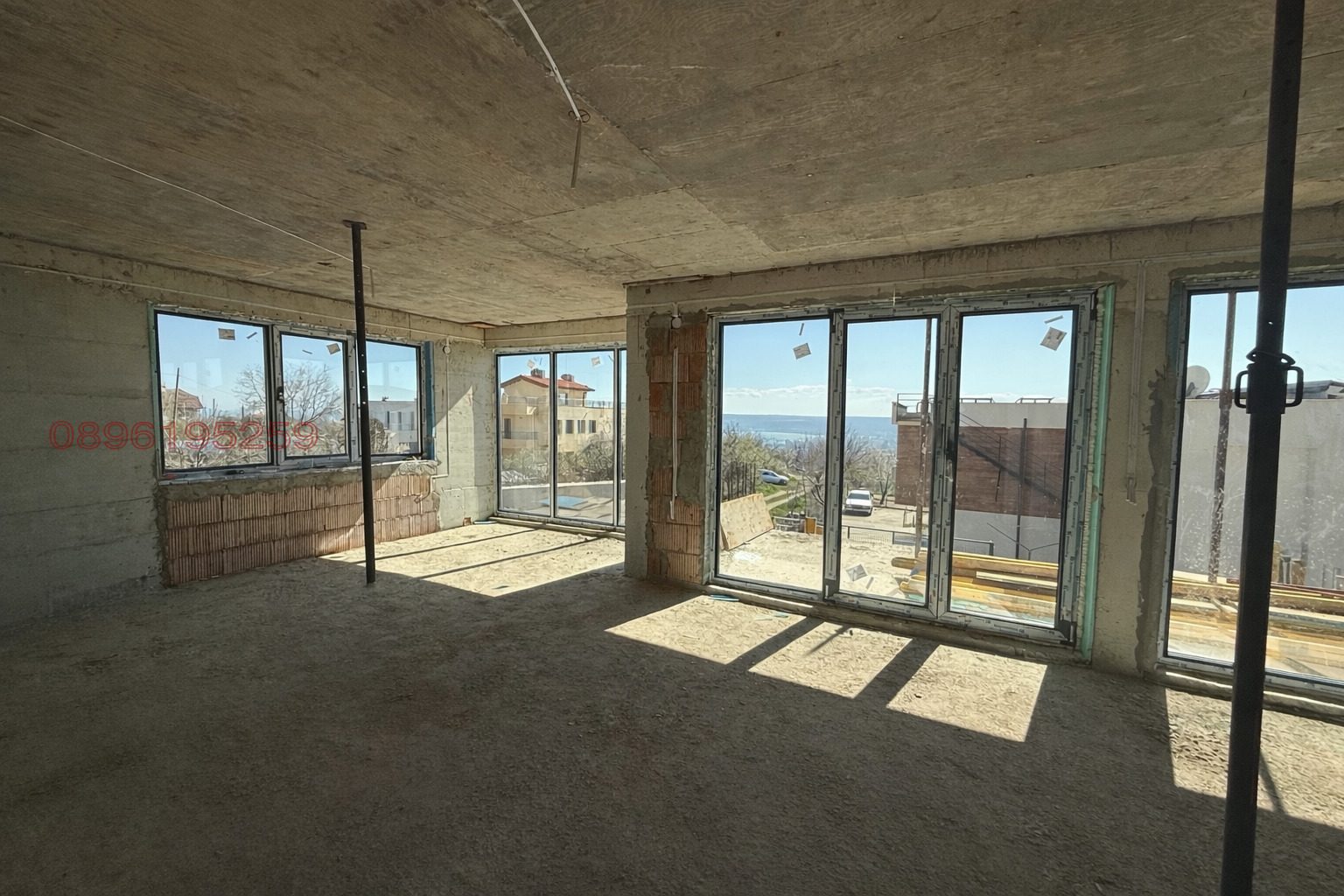 Продава КЪЩА, гр. Варна, м-т Сотира, снимка 3 - Къщи - 53881475