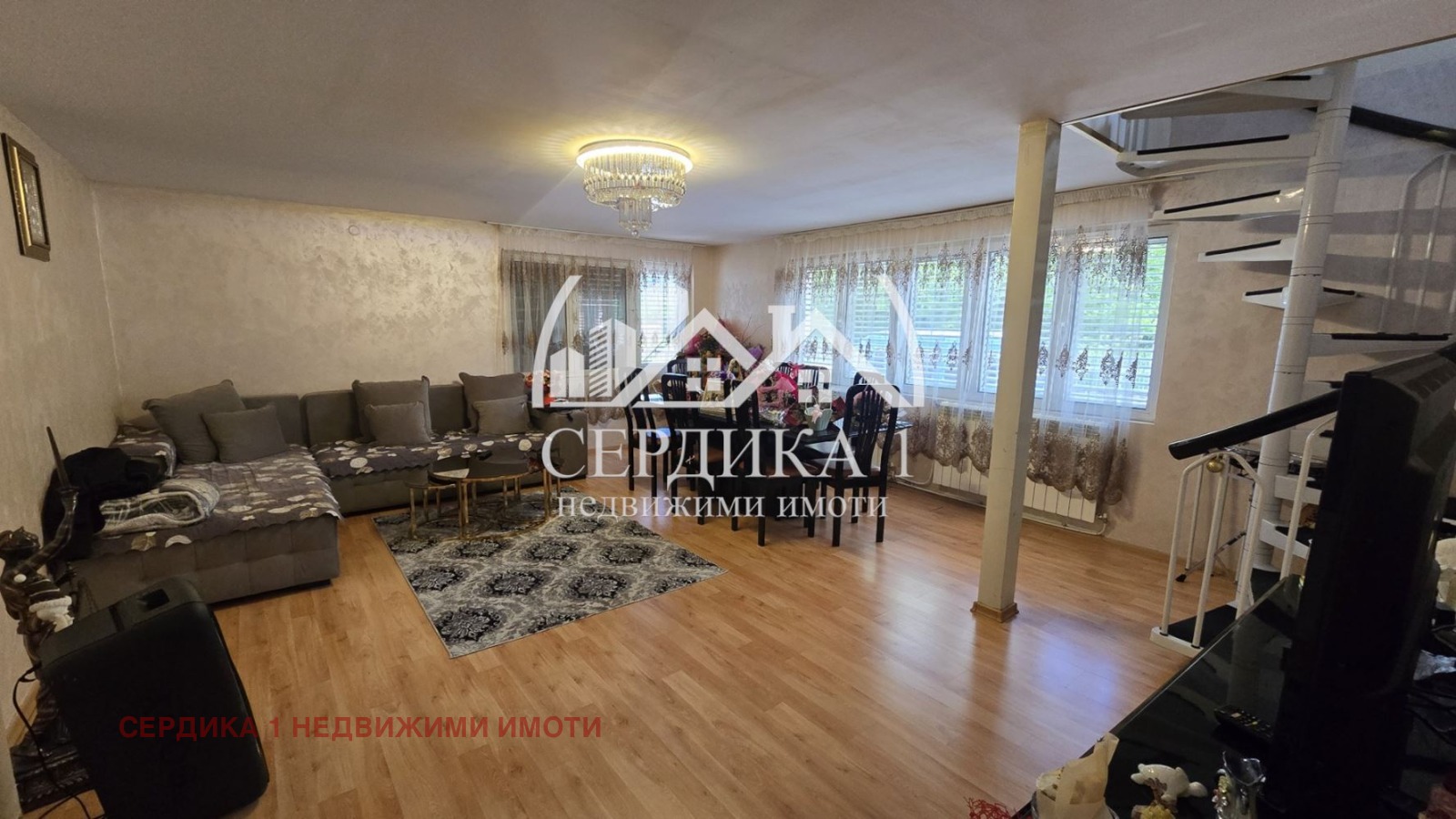 Продава КЪЩА, гр. Златица, област София област