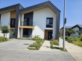 Продава КЪЩА, град София, Симеоново • 1140000 € / 2229646.20 лв. • 76832968 1