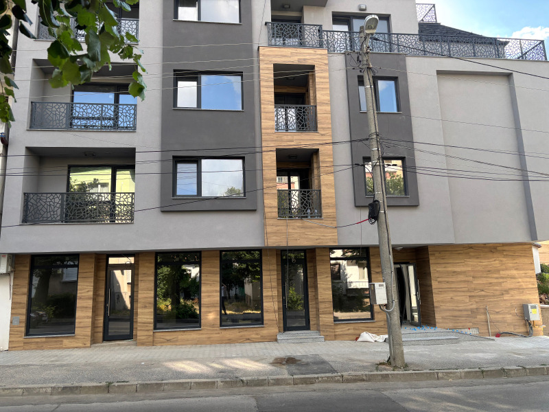 Продава МАГАЗИН в град Враца, Център - 78 кв.м / 156 000 € » 305 109.48 лв., ТИМ СТРОЙ ГРУП ООД