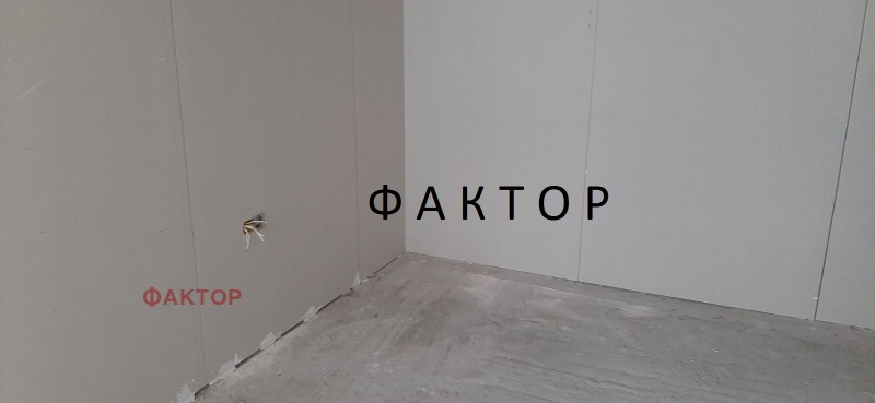 Продава 3-СТАЕН, гр. Пловдив, Остромила, снимка 3 - Aпартаменти - 47424183