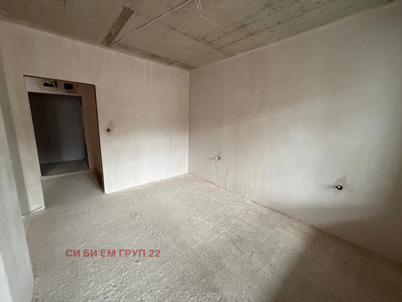 Продава 3-СТАЕН, гр. Добрич, Свети Георги, снимка 3 - Апартаменти - 47486471