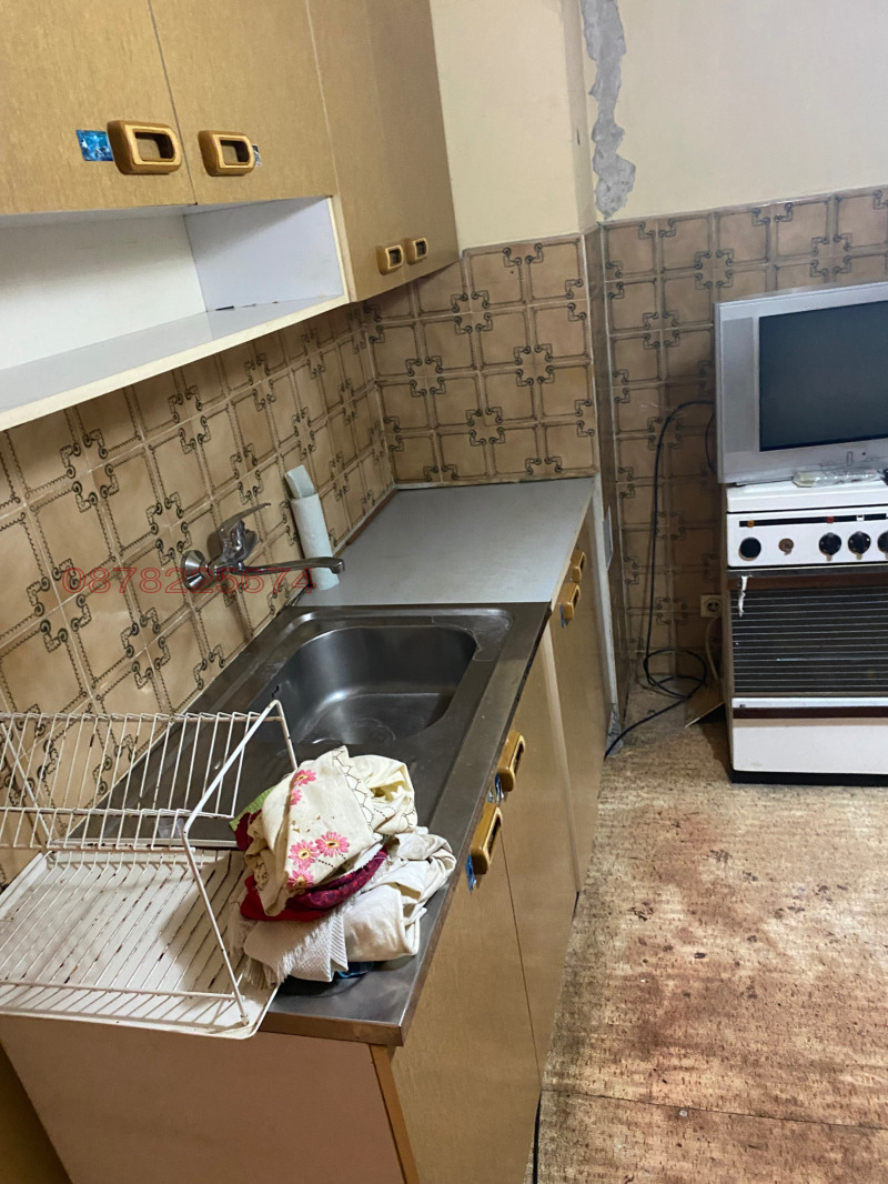 Продава 3-СТАЕН, гр. Ловеч, Широк център, снимка 7 - Апартаменти - 52785010