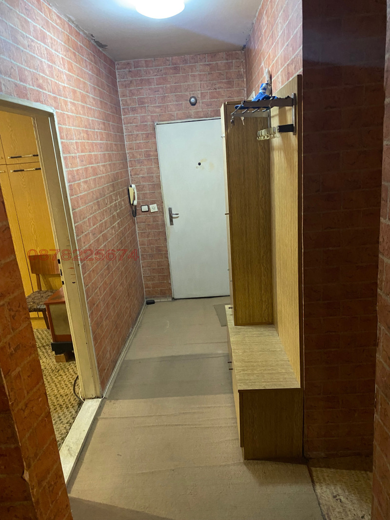 Продава 3-СТАЕН, гр. Ловеч, Широк център, снимка 2 - Апартаменти - 52785010