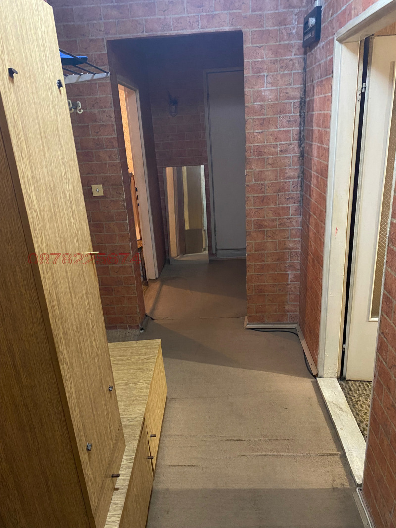 Продава 3-СТАЕН, гр. Ловеч, Широк център