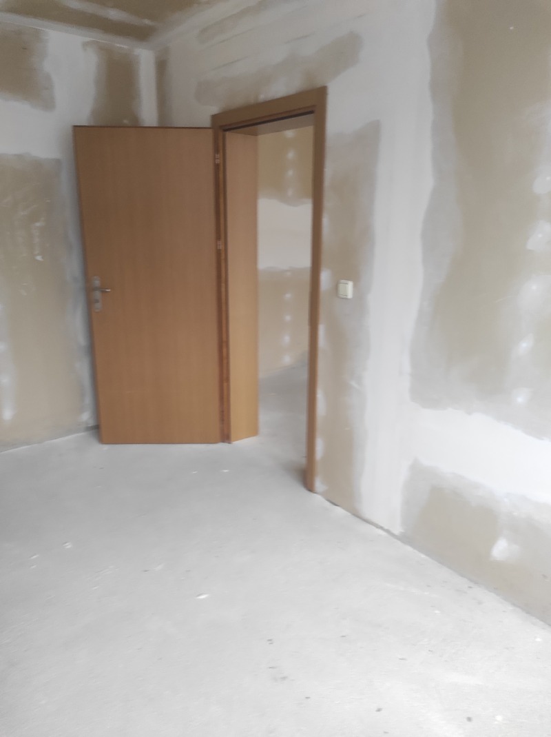 Na prodej  2 ložnice Gabrovo , Djado Djanko , 62 m2 | 18213752 - obraz [4]