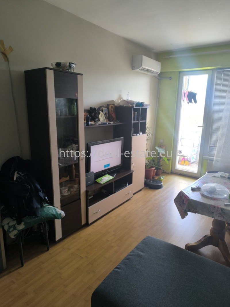 Продава 3-СТАЕН, гр. Благоевград, Струмско, снимка 2 - Апартаменти - 53069762