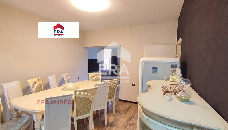 Продава КЪЩА, гр. Благоевград, Първа промишлена зона, снимка 3 - Къщи - 53254150