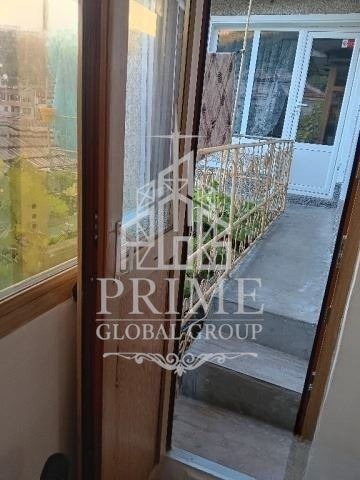Продава КЪЩА, гр. Провадия, област Варна, снимка 15 - Къщи - 55048356