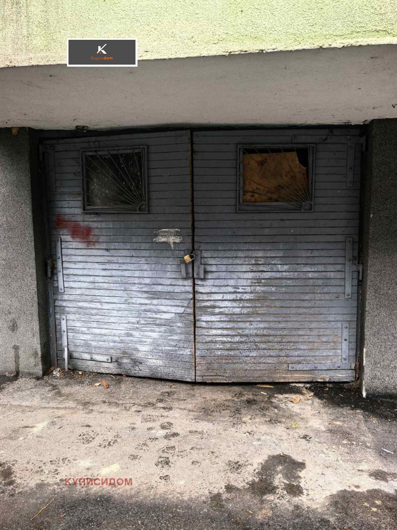 Продава ГАРАЖ, ПАРКОМЯСТО, гр. Стара Загора, Три чучура - юг