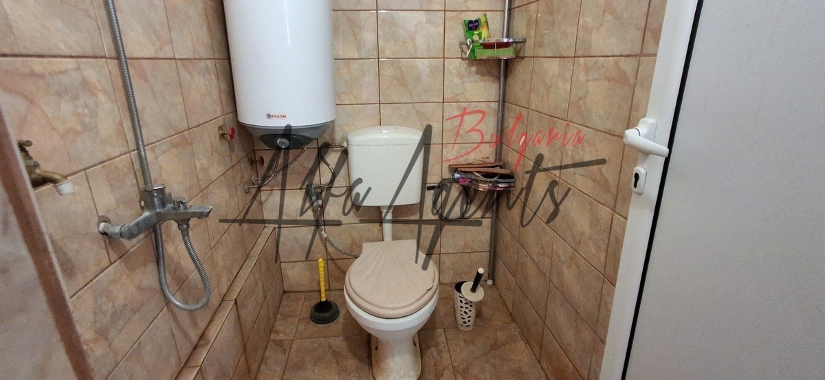 Продава КЪЩА, с. Житница, област Варна, снимка 8 - Къщи - 56012765