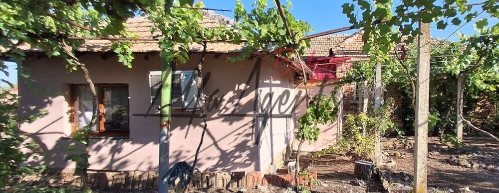 Продава КЪЩА, с. Житница, област Варна, снимка 2 - Къщи - 56012765