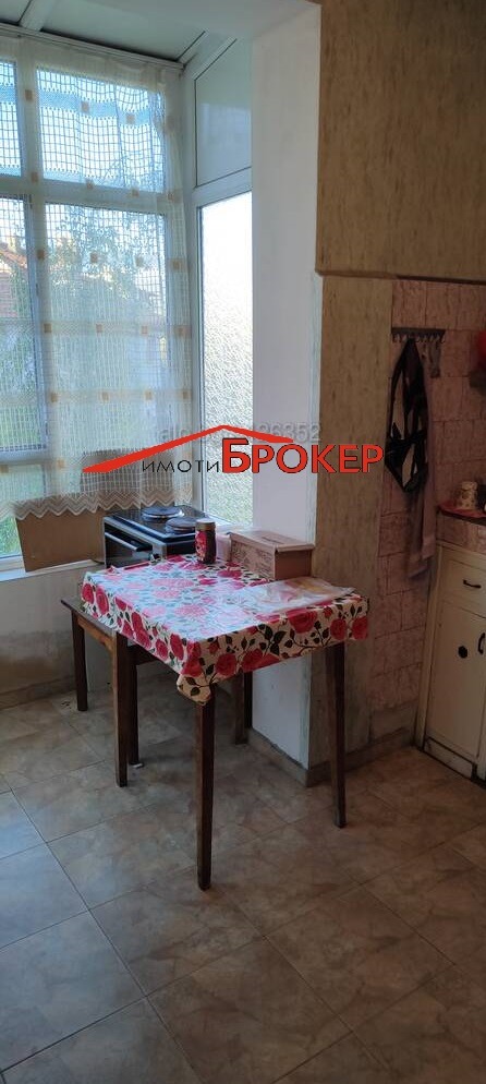 Продава  2-стаен град Сливен , Център , 62 кв.м | 64430656