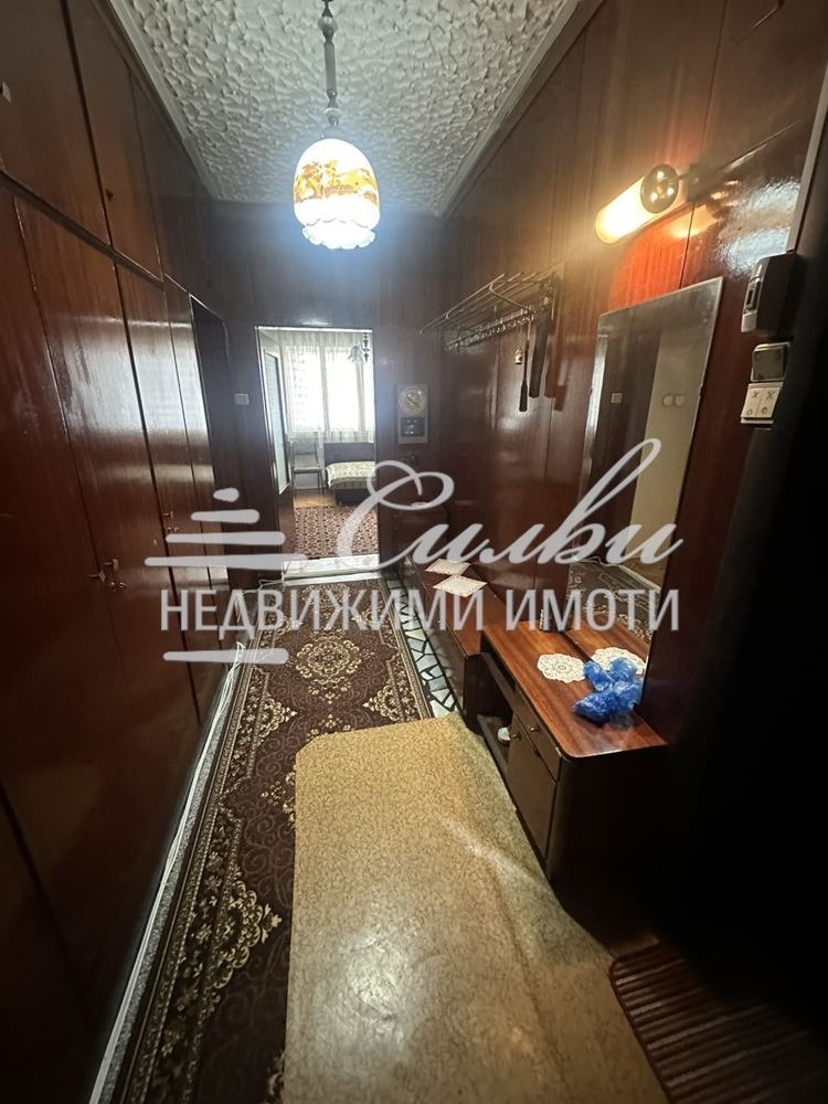 Продава 3-СТАЕН, гр. Шумен, Център, снимка 7 - Апартаменти - 53466261