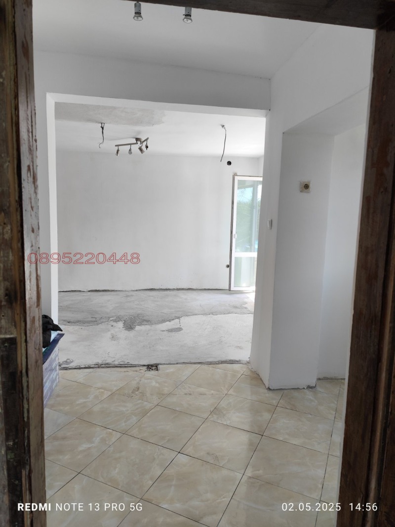 Продава КЪЩА, гр. Търговище, Бряг, снимка 7 - Къщи - 52784459