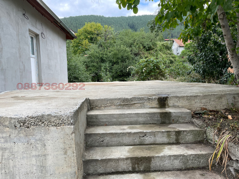 Продава КЪЩА, гр. Своге, област София област, снимка 6 - Къщи - 53446631