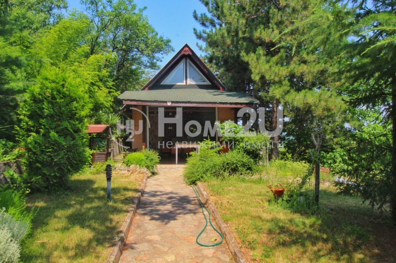 Продава  Вила област Пловдив , гр. Перущица , 50 кв.м | 92074292