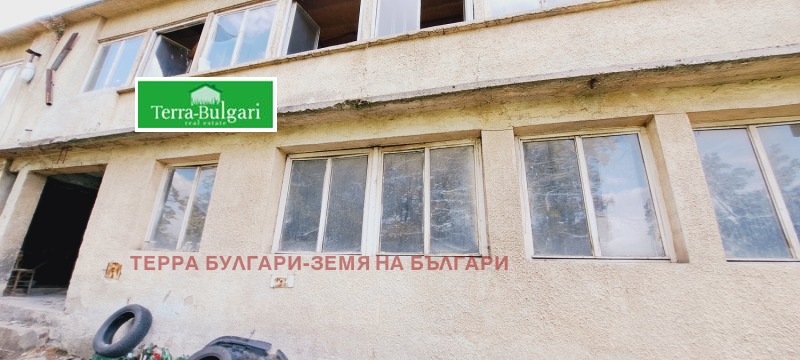 Продава  Пром. помещение град Перник , Център , 450 кв.м | 65364692 - изображение [8]