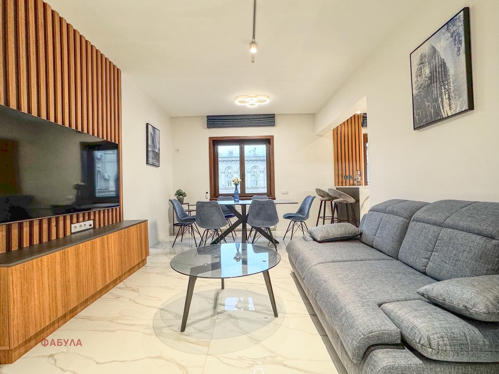 Продава 3-СТАЕН, гр. София, Център, снимка 2 - Апартаменти - 53813941