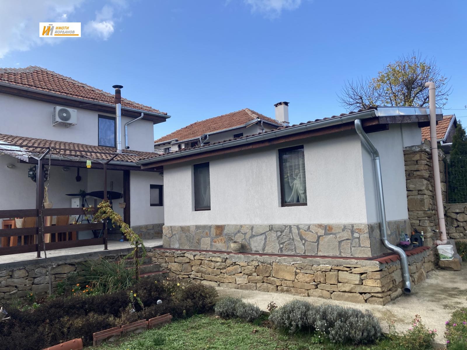 Продава КЪЩА, с. Керека, област Габрово, снимка 2 - Къщи - 53675059