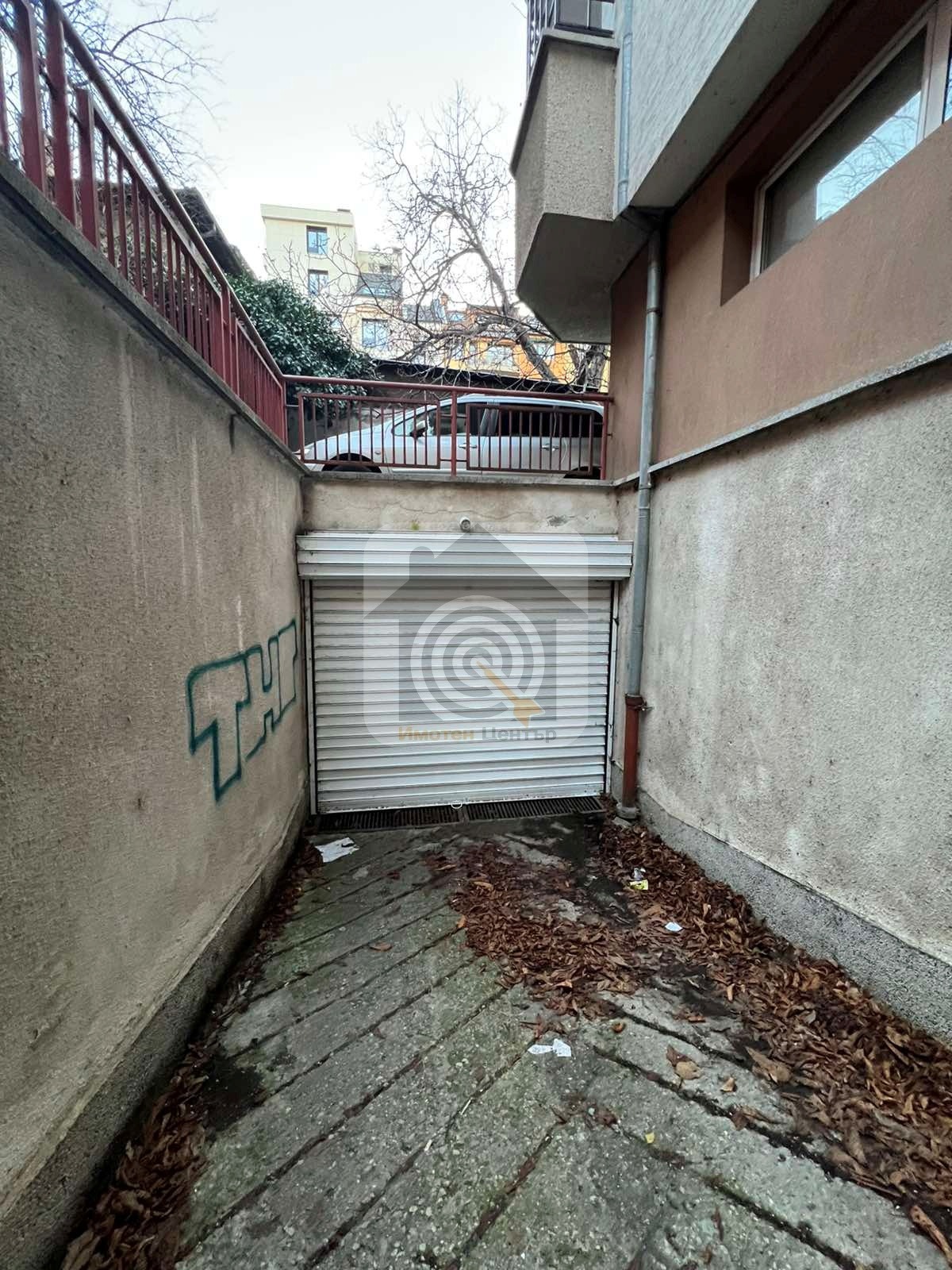 Продава ГАРАЖ, ПАРКОМЯСТО, гр. София, Хиподрума, снимка 7 - Гаражи и паркоместа - 54252940