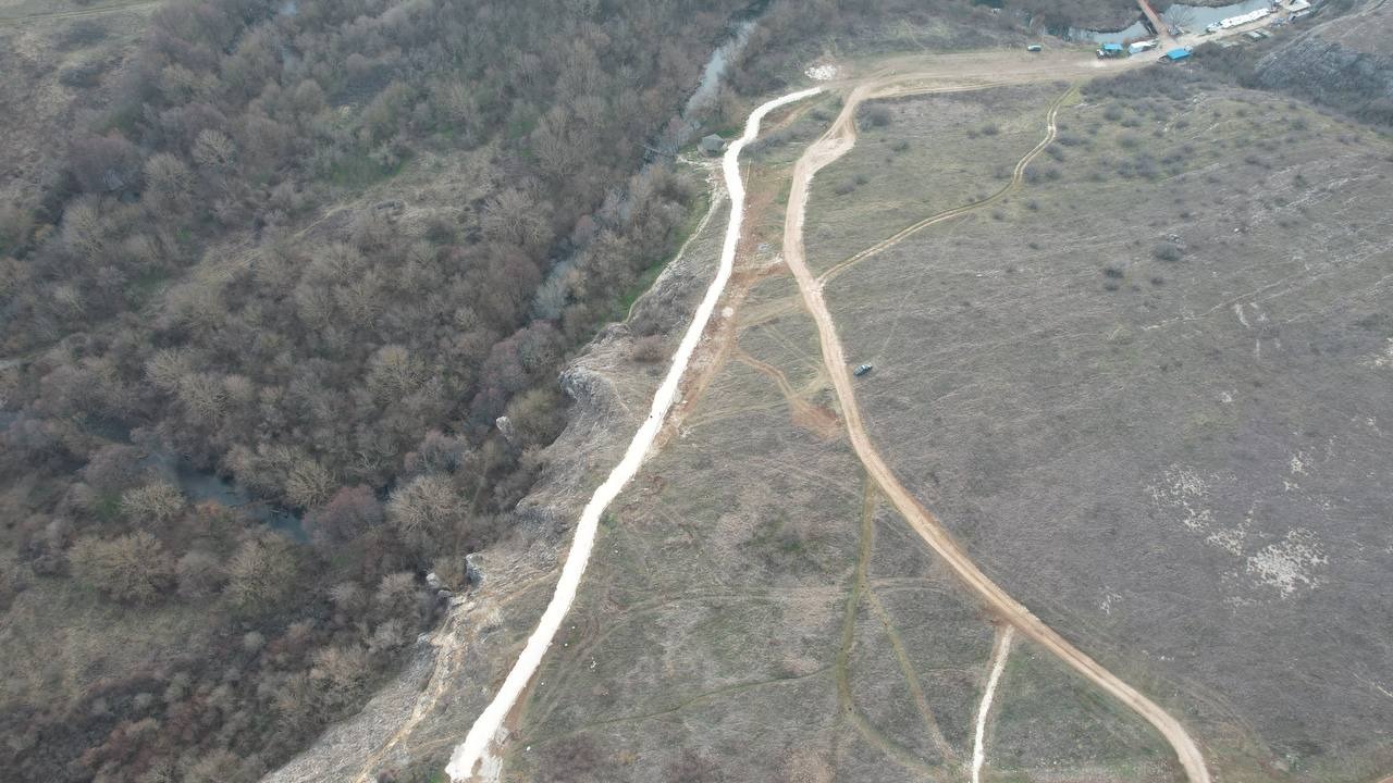 Продава ЗЕМЕДЕЛСКА ЗЕМЯ, гр. Луковит, област Ловеч, снимка 2 - Земеделска земя - 54042613