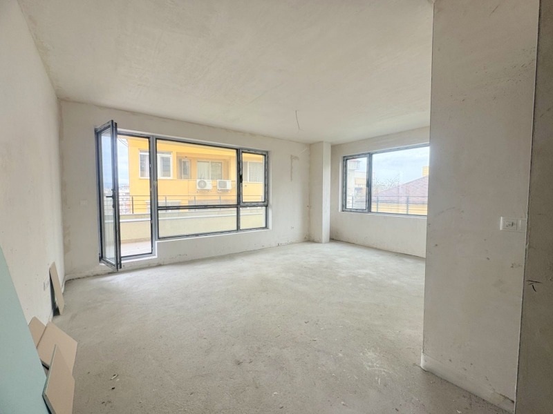 Продава 1-СТАЕН в град Варна, Аспарухово - 54 кв.м / 80 000 € » 156 466.40 лв., ФРИДОМ ВАРНА