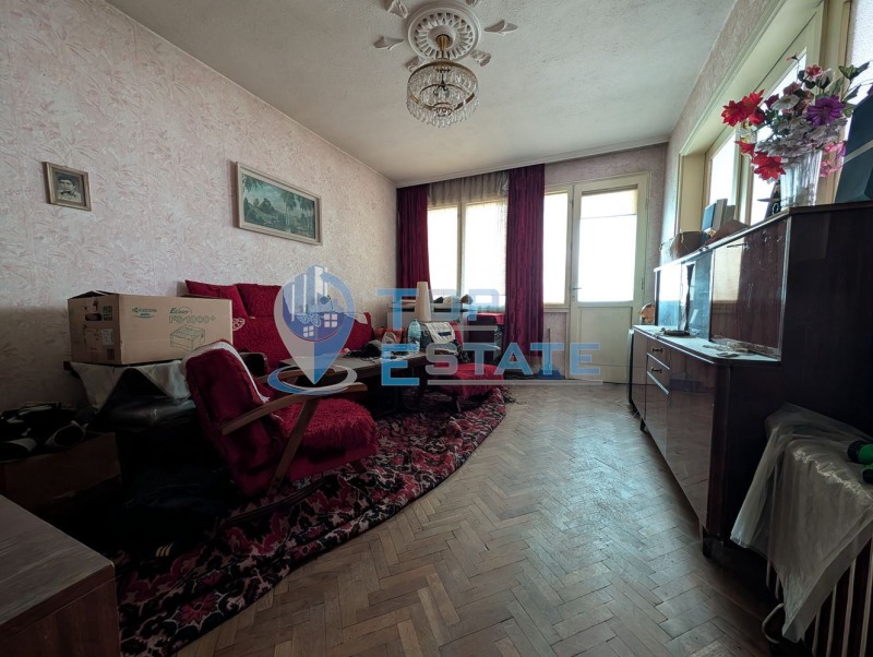Продава МНОГОСТАЕН в област Велико Търново, гр. Горна Оряховица - 105 кв.м / 105 000 € » 205 362.15 лв., ТОП ЕСТЕЙТ