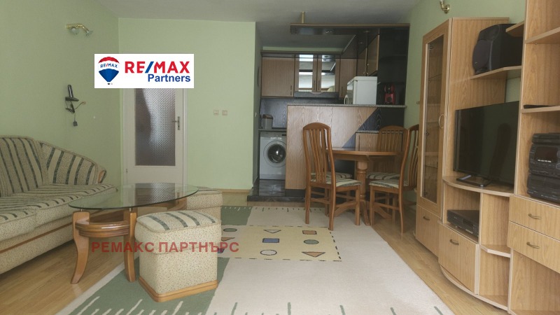 À venda  1 quarto Varna , HEI , 77 m² | 62241733 - imagem [2]