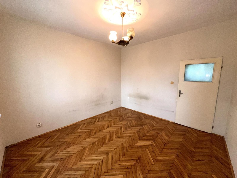 De vânzare  2 dormitoare Varna , Mladost 2 , 81 mp | 99629110 - imagine [2]