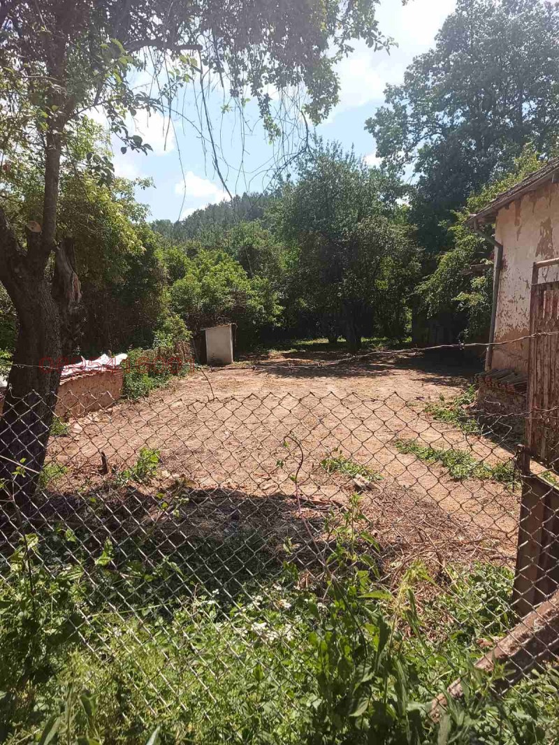 De vânzare  Complot regiunea Pernik , Strezimirovți , 1190 mp | 17929316 - imagine [2]