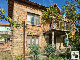 Hus Gostilica, region Gabrovo 1