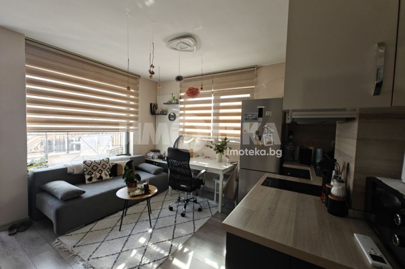 Zu verkaufen  Studio Plowdiw , Mladeschki Halm , 48 qm | 71029044 - Bild [8]