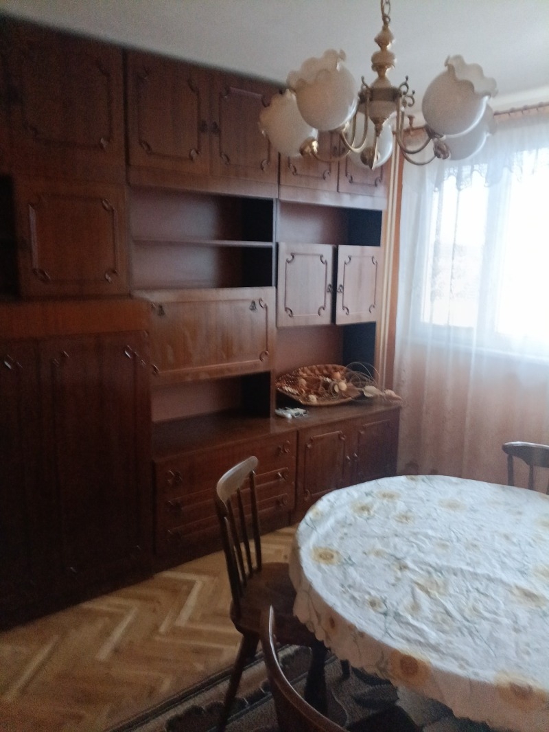 Продава 3-СТАЕН, гр. Разград, Абитрус, снимка 6 - Апартаменти - 52572936