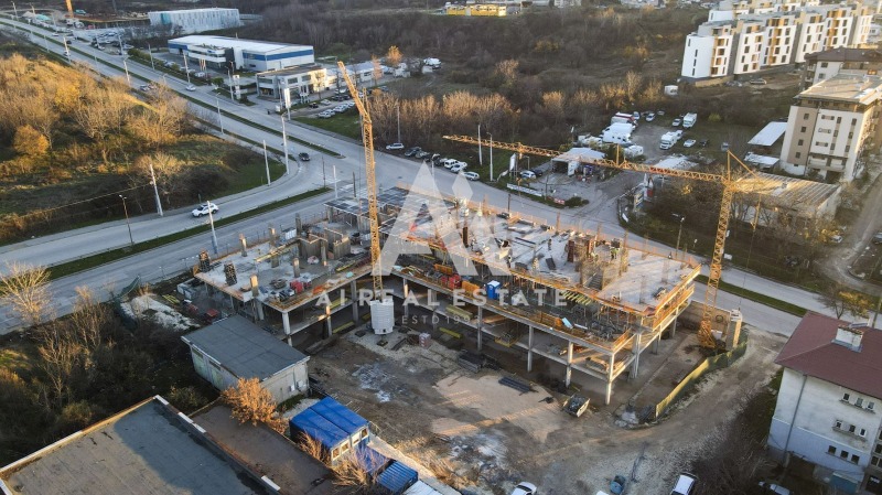 Продава МНОГОСТАЕН, гр. Плевен, Широк център, снимка 11 - Апартаменти - 50093335